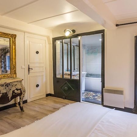 Appartement Le Notre Dame Honfleur Exteriör bild