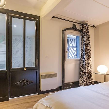Appartement Le Notre Dame Honfleur Exteriör bild