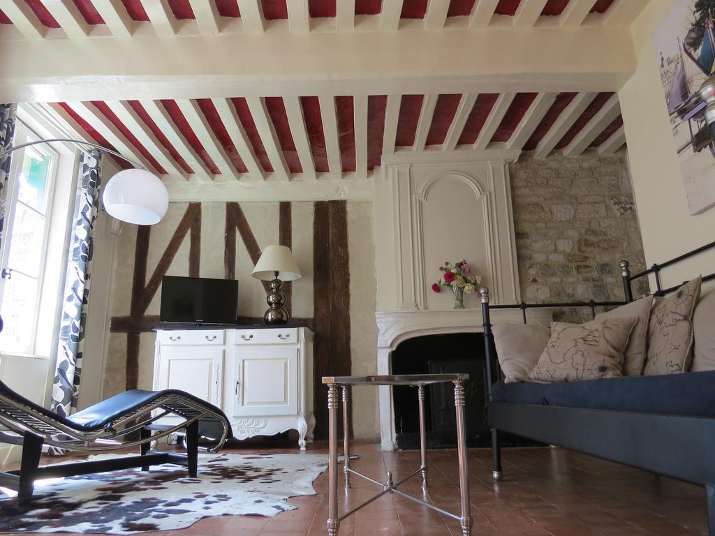 Appartement Le Notre Dame Honfleur Exteriör bild