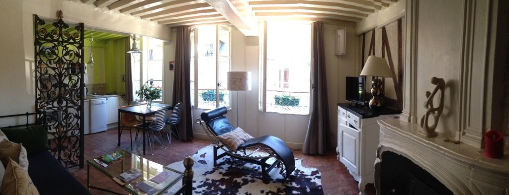 Appartement Le Notre Dame Honfleur Exteriör bild